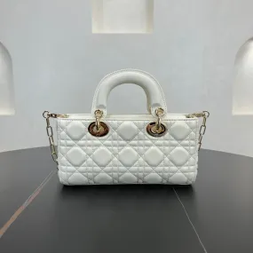 20CM Lady Daifei White Medium Horizontal Handbag 278326