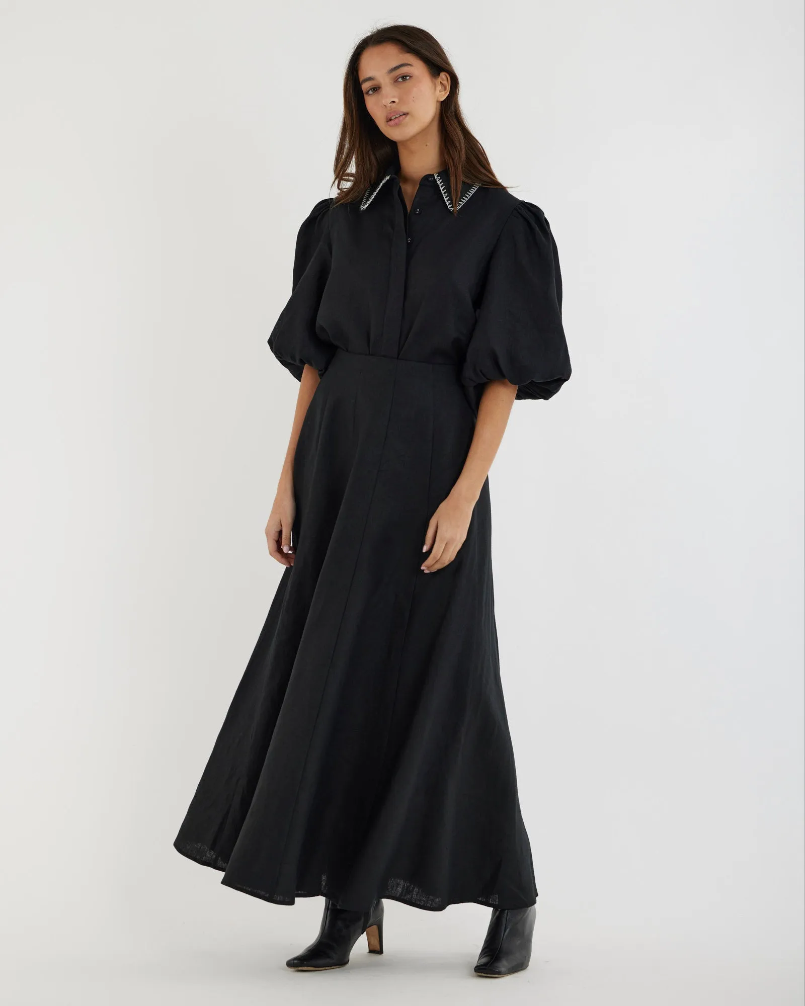Stylish Black Linen Shirt with Chloe Stitch Detail