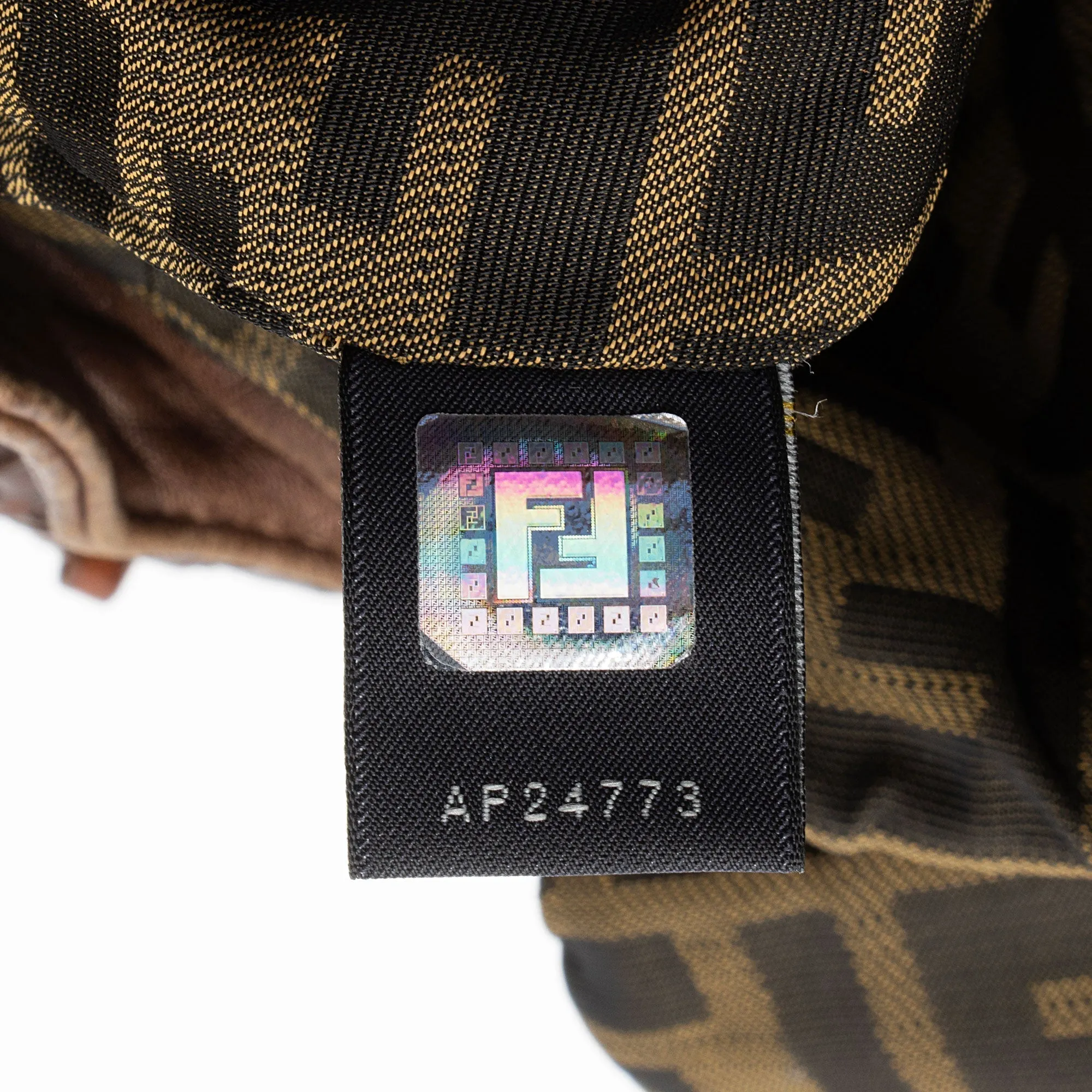 Fendi Leather Spy Satchel (SHF-VaTgXY)