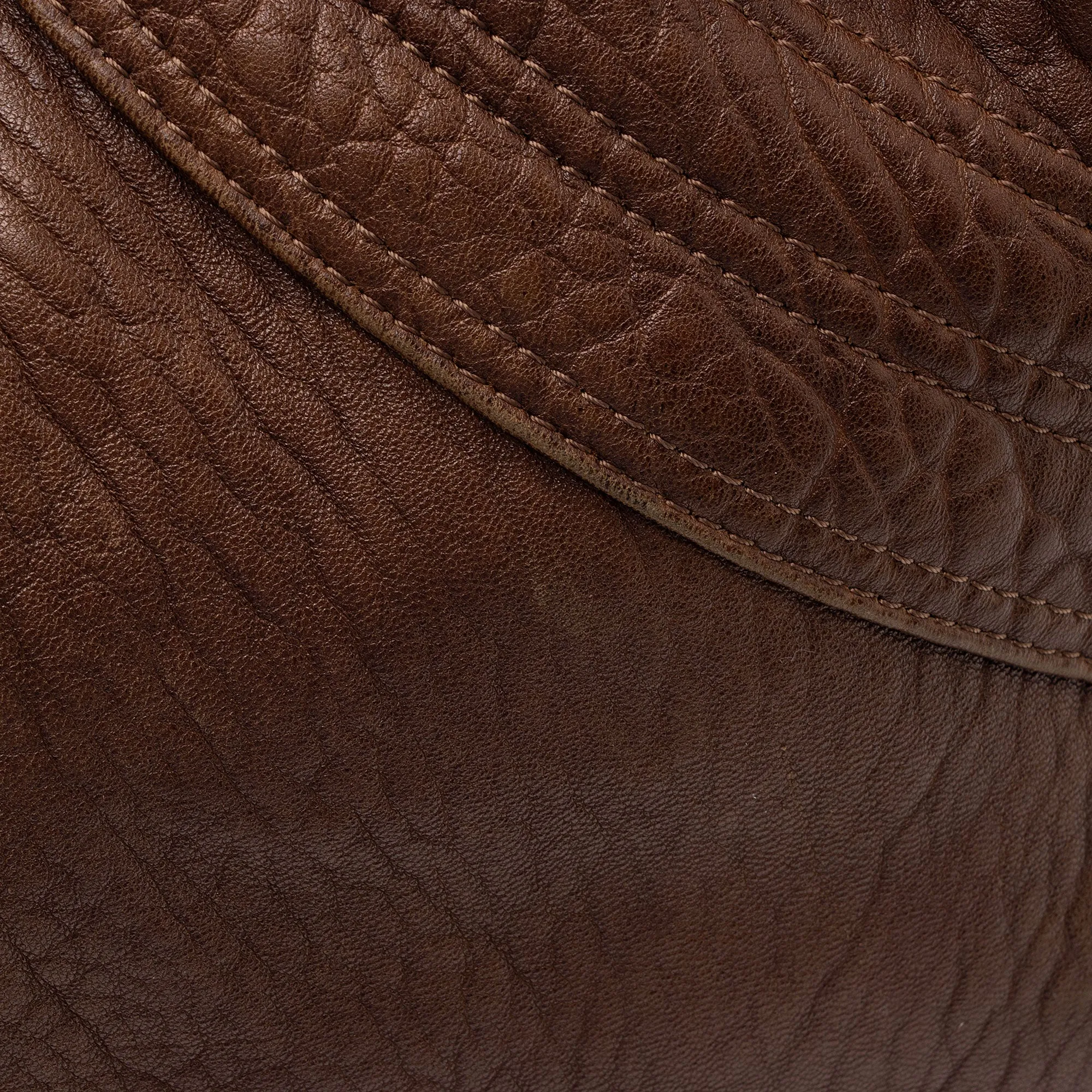Fendi Leather Spy Satchel (SHF-VaTgXY)
