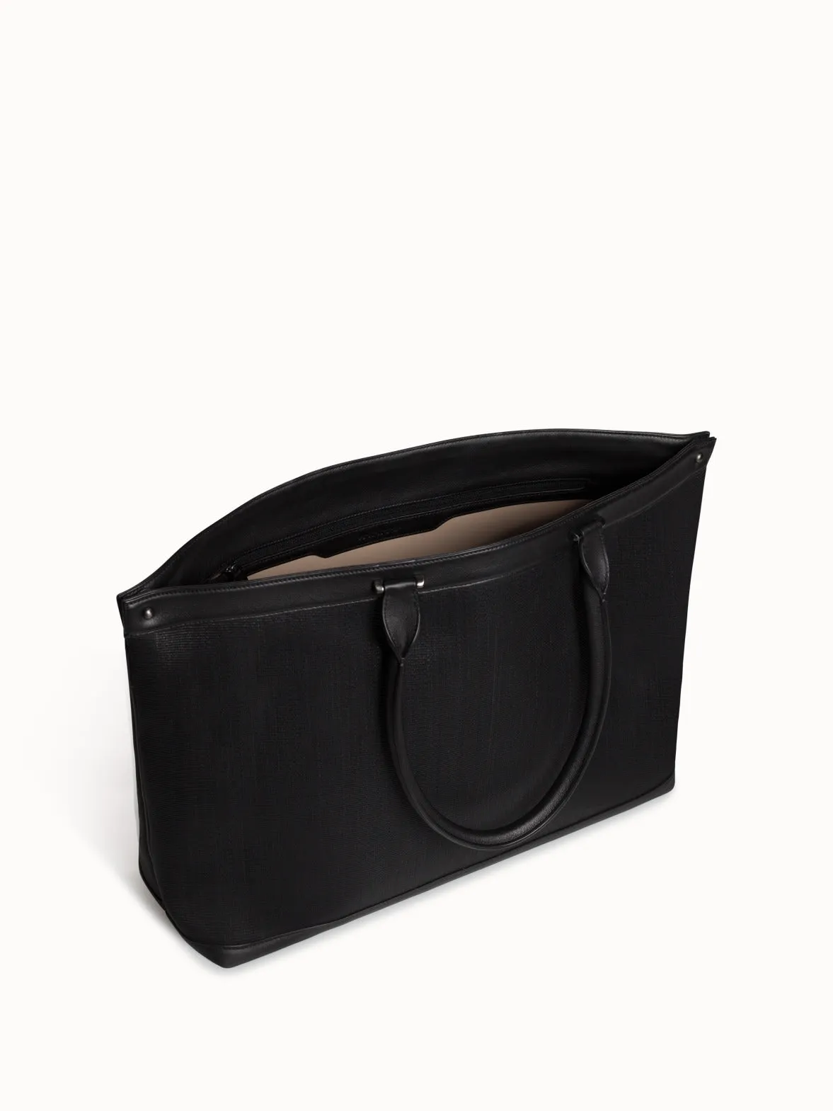 Mittelgrosse Tasche aus Rosshaar