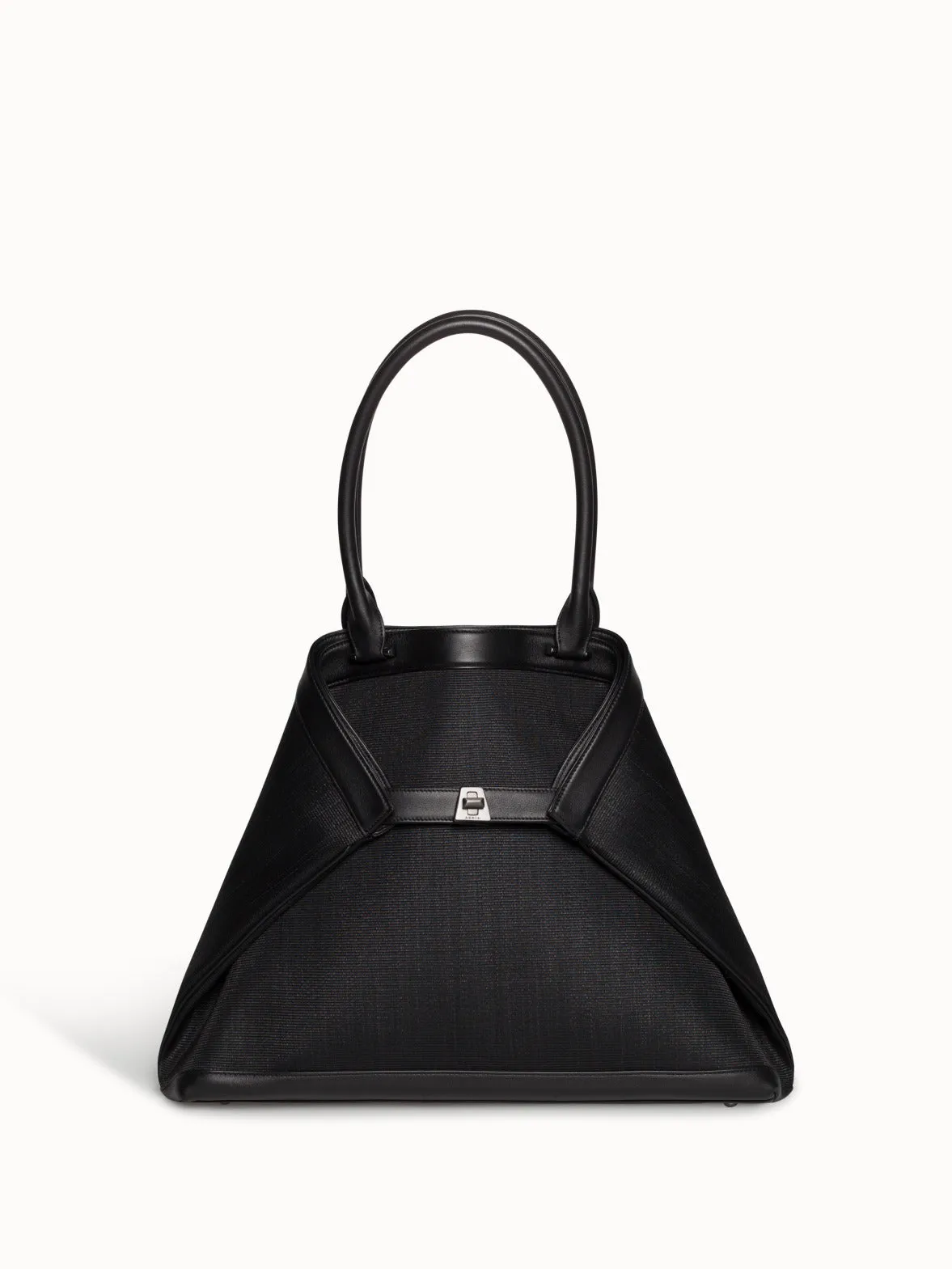 Mittelgrosse Tasche aus Rosshaar
